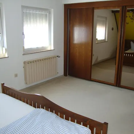Appartement Haus Reif à Dombuhl Extérieur photo